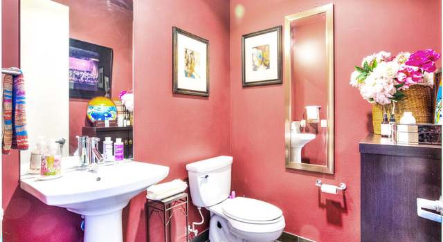 Photo of 3223 W 6th St #906, Los Angeles, CA 90020