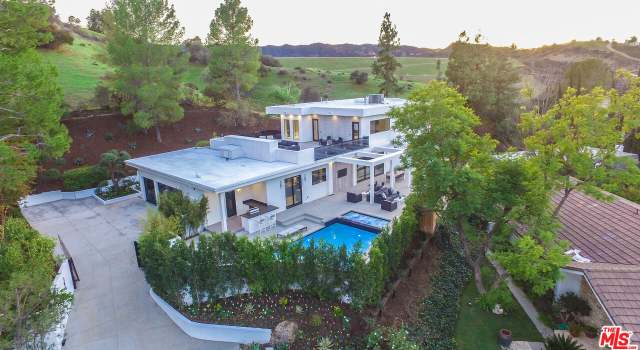 Photo of 4506 Charmion Ln, Encino, CA 91316