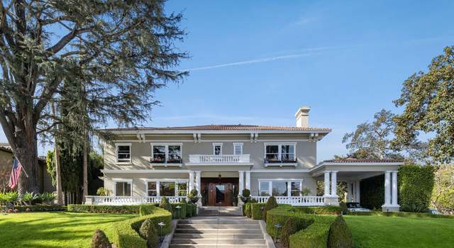Photo of 401 S Windsor Blvd, Los Angeles, CA 90020