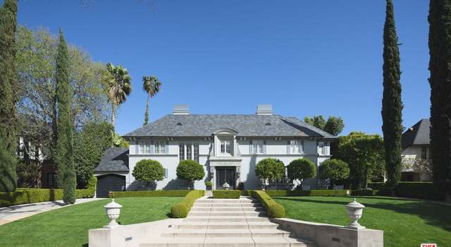 Photo of 524 S Muirfield Rd, Los Angeles, CA 90020