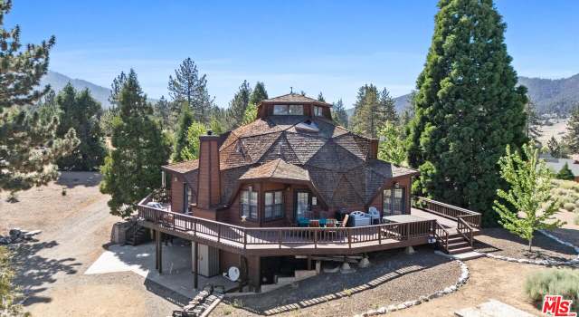 Photo of 1551 Darling Ave, Frazier Park, CA 93225