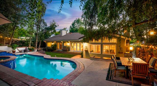 Photo of 5252 Vanalden Ave, Tarzana, CA 91356