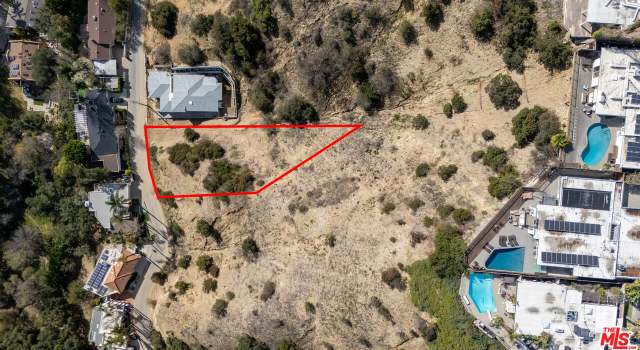 Photo of 3573 Camino De La Cumbre, Sherman Oaks, CA 91423