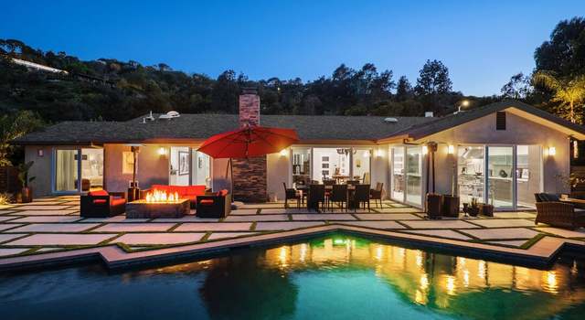 Photo of 10943 Wrightwood Ln, Studio City, CA 91604