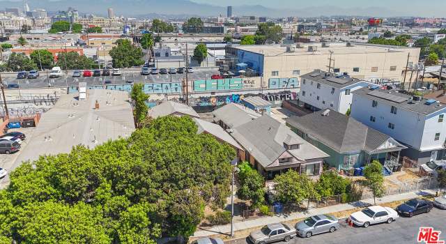 Photo of 1201 E 20th St, Los Angeles, CA 90011