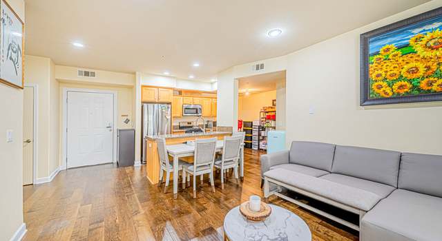 Photo of 2321 W 10th St #205, Los Angeles, CA 90006