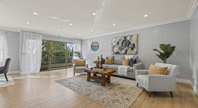 Photo of 910 S Holt Ave #101, Los Angeles, CA 90035