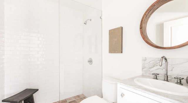 Photo of 5308 Hillcrest Dr, Los Angeles, CA 90043