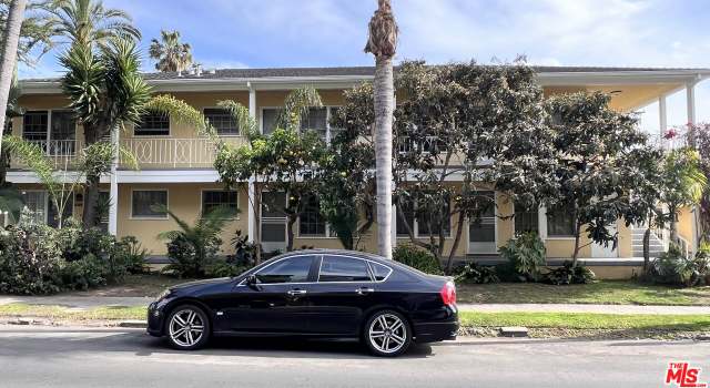 Photo of 6300 Waring Ave, Los Angeles, CA 90038