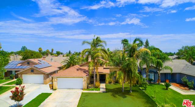 Photo of 6004 Golden Sunset Ct, Bakersfield, CA 93313