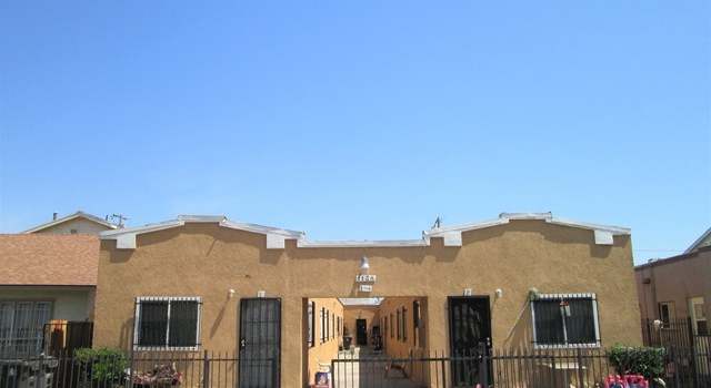 Photo of 1138 Gardenia Ave, Long Beach, CA 90813