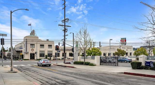 Photo of 3132 Helms Ave, Los Angeles, CA 90034