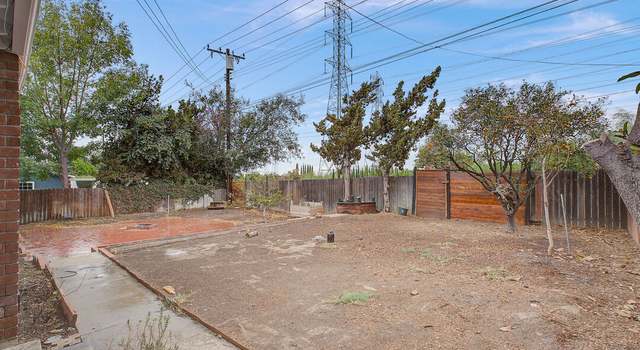 Photo of 611 E Trenton Ave, Orange, CA 92867