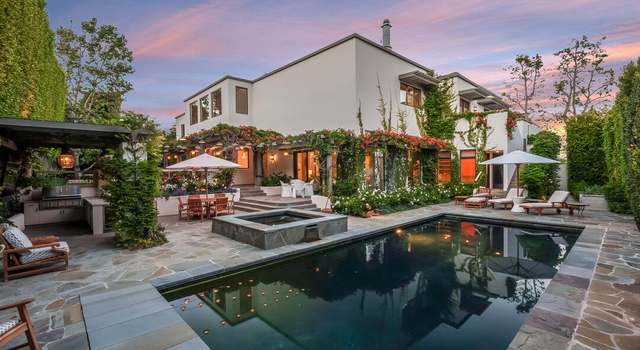 Photo of 551 Amalfi Dr, Pacific Palisades, CA 90272