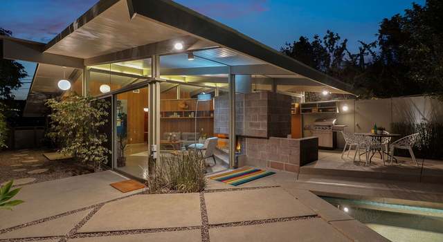 Photo of 12412 Deerbrook Ln, Los Angeles, CA 90049