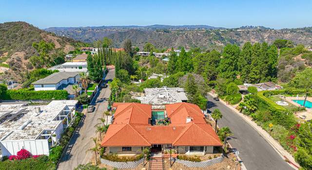 Photo of 2199 Summitridge Dr, Beverly Hills, CA 90210