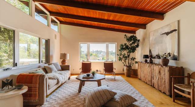 Photo of 3835 Clayton Ave, Los Angeles, CA 90027