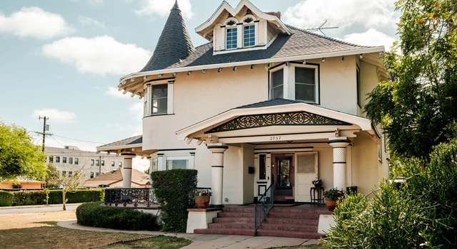 Property at 2957 Brighton Ave, Los Angeles, CA 90018, 5 beds, 2 baths