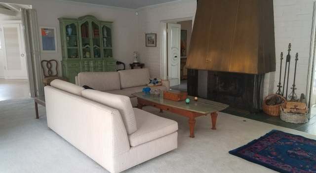 Photo of 10891 Chalon Rd, Los Angeles, CA 90077