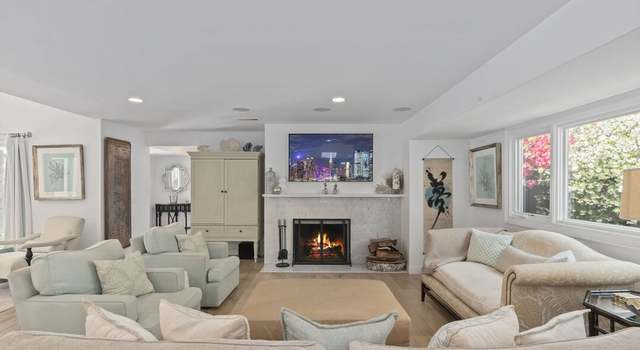 Photo of 207 10th St, Santa Monica, CA 90402