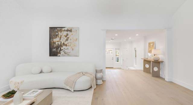 Photo of 4633 Cedros Ave, Sherman Oaks, CA 91403