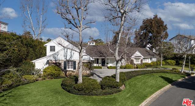 Photo of 1457 San Remo Dr, Pacific Palisades, CA 90272