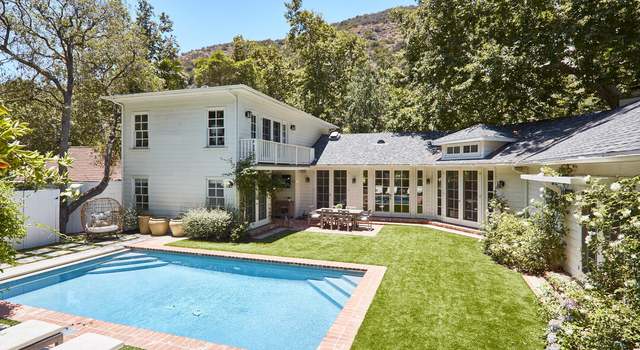 Photo of 2774 Mandeville Canyon Rd, Los Angeles, CA 90049