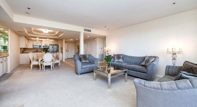 Photo of 575 S Barrington Ave #303, Los Angeles, CA 90049