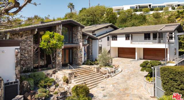 Photo of 1160 Shadow Hill Way, Beverly Hills, CA 90210
