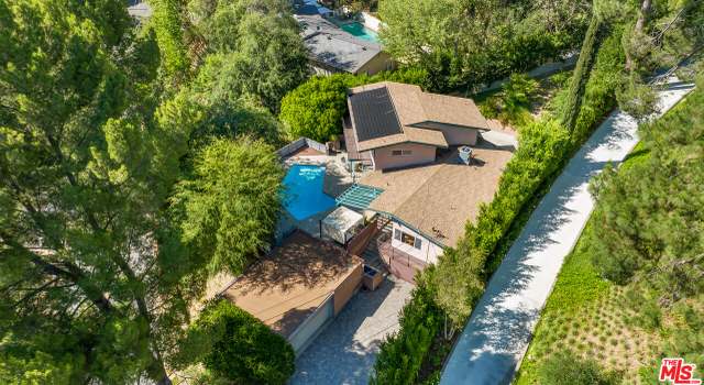 Photo of 2860 Roscomare Rd, Los Angeles, CA 90077