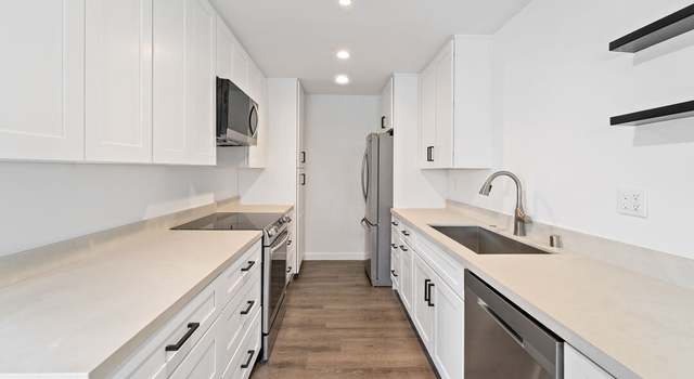 Photo of 5414 Newcastle Ave #1, Encino, CA 91316