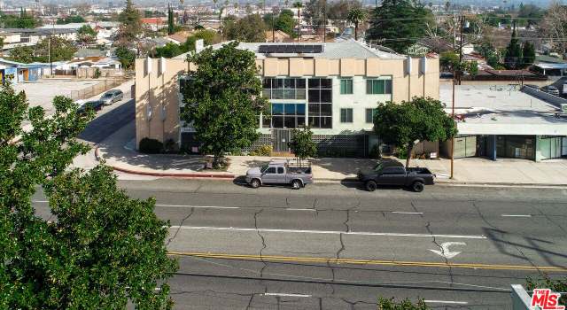 Photo of 1623 Victory Blvd, Glendale, CA 91201