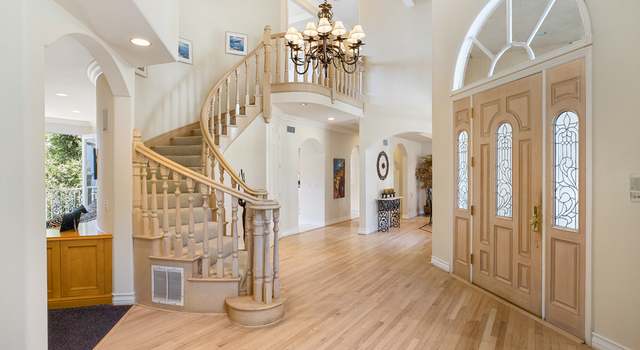 Photo of 3683 Buena Park Dr, Studio City, CA 91604
