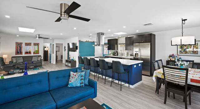 Photo of 240 Los Pinos Dr, Palm Springs, CA 92264