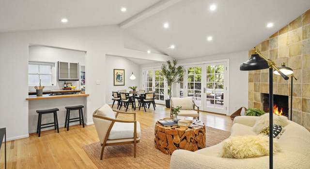 Photo of 14146 Hartsook St, Sherman Oaks, CA 91423