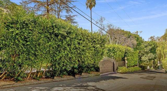 Photo of 4145 Sunswept Dr, Studio City, CA 91604