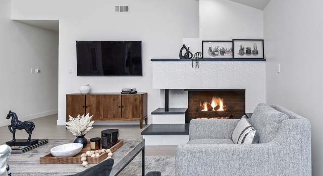 Photo of 4512 Libbit Ave, Encino, CA 91436