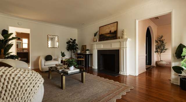 Photo of 5661 Pickford St, Los Angeles, CA 90019