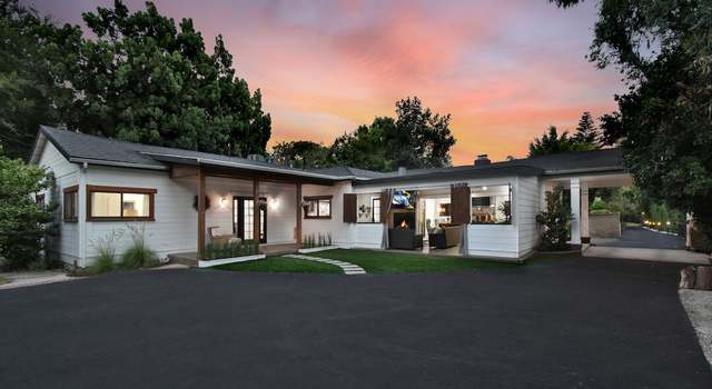 Photo of 10453 Sarah St, Toluca Lake, CA 91602