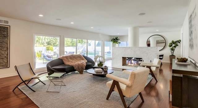 Photo of 5226 Del Moreno Dr, Woodland Hills, CA 91364