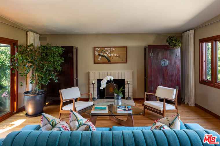 Photo of 830 Marvista Ave Seal Beach, CA 90740