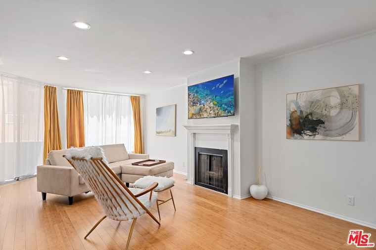 Photo of 1745 Camino Palmero St #106 Los Angeles, CA 90046