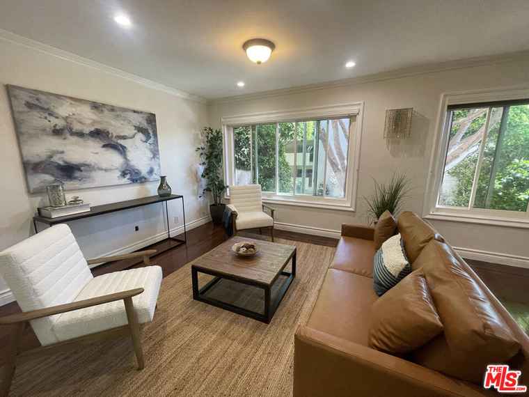 Photo of 1015 N Kings Rd #115 West Hollywood, CA 90069
