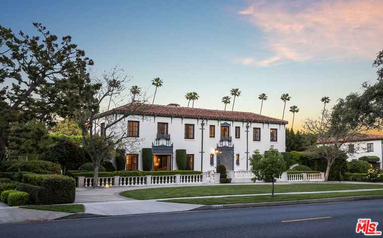 Photo of 2086 S Oak Knoll Ave San Marino, CA 91108
