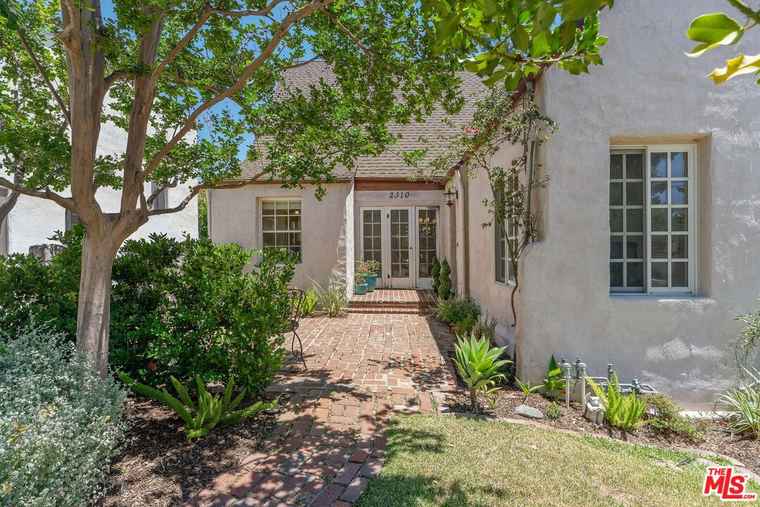 Photo of 2310 Santa Anita Ave Altadena, CA 91001