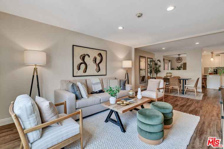 Photo of 4939 Maytime Ln Culver City, CA 90230