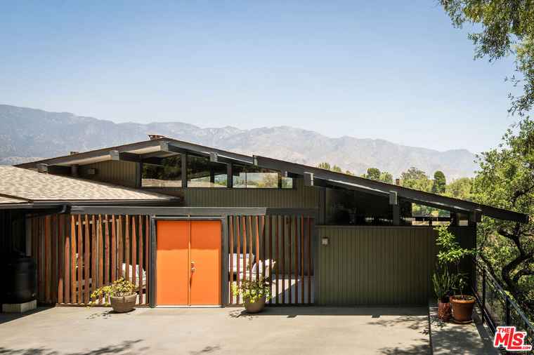 Photo of 1950 Linda Vista Ave Pasadena, CA 91103