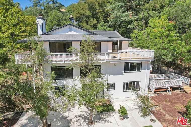 Photo of 26 Ardor Dr Orinda, CA 94563