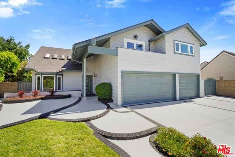 Photo of 20754 Tulip Cir Yorba Linda, CA 92887