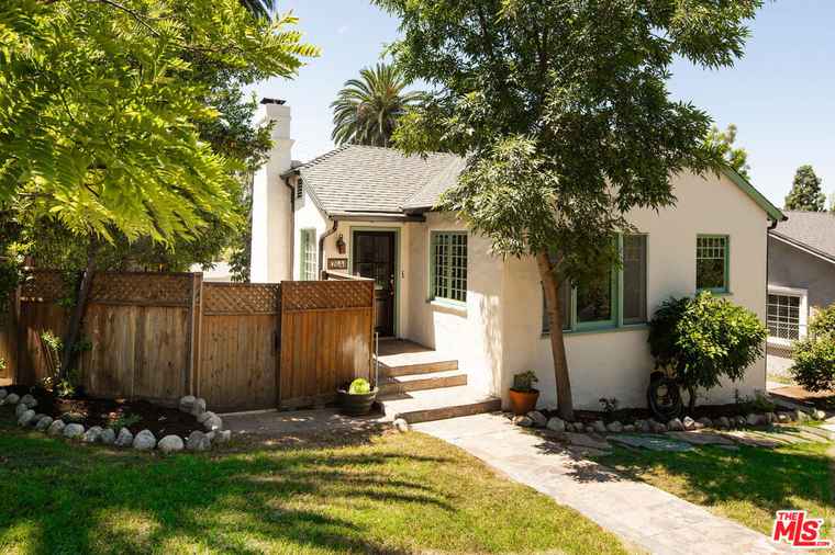Photo of 264 Robinson Rd Pasadena, CA 91104